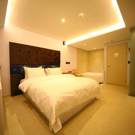 Diva Hotel Seoul Exterior photo
