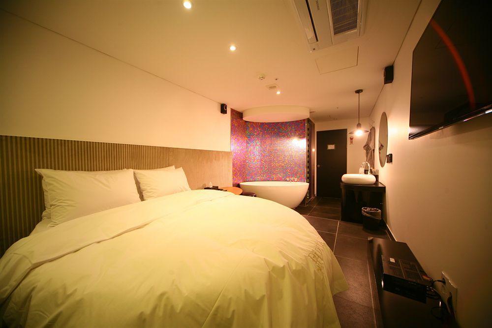 Diva Hotel Seoul Exterior photo