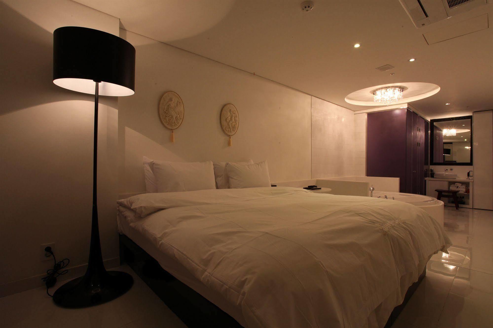 Diva Hotel Seoul Exterior photo